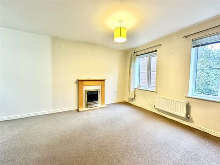 2 Bedroom - Photo 2