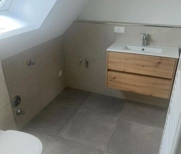 Helle 2-Zimmer-Wohnung mit Balkon in Bad Abbach - ab sofort frei! - Photo 1