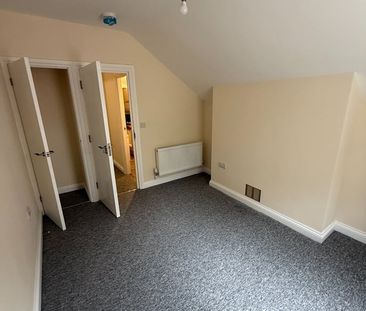 3 Bed Flat, Woodland Road, BS8 - Photo 4