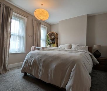 2 bedroom terraced house to rent - Photo 4