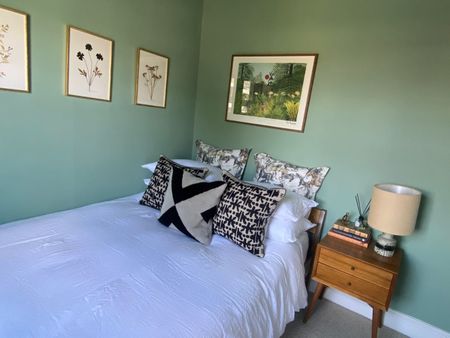 2 Bed Maisonette, Gibbon Road, SE15 - Photo 4