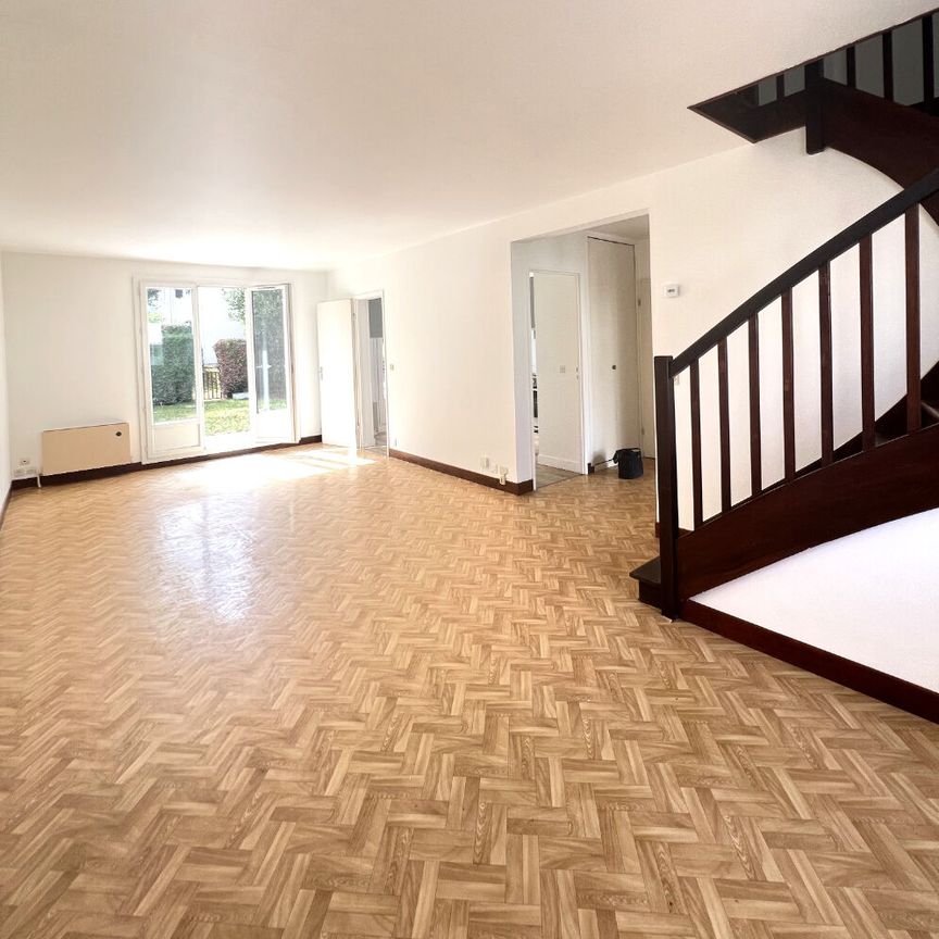 Location Maison 4 pièces 87m² - Photo 1