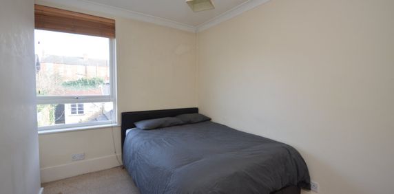 1 bedroom house share - Photo 2