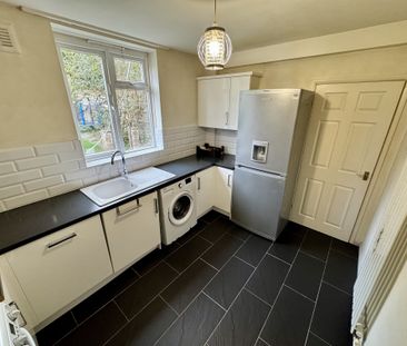 Menin Road, Tipton - Photo 6