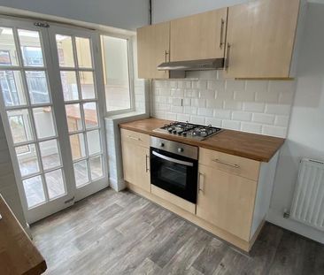 2 bedroom terraced house to rent - Photo 6