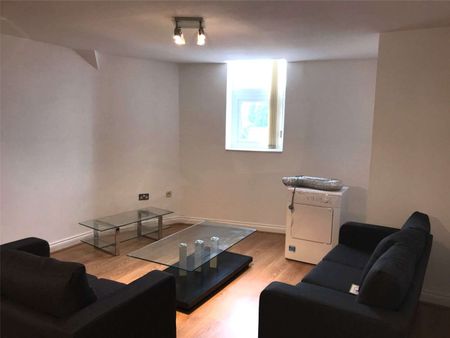 Furnished Two Bedroom Apartment in the historic Maypole development. The Maypole is a listed conversion offering residents superb access to the City Centre. - Photo 2