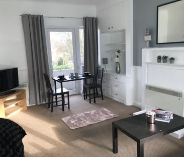 Studio to rent - Photo 3