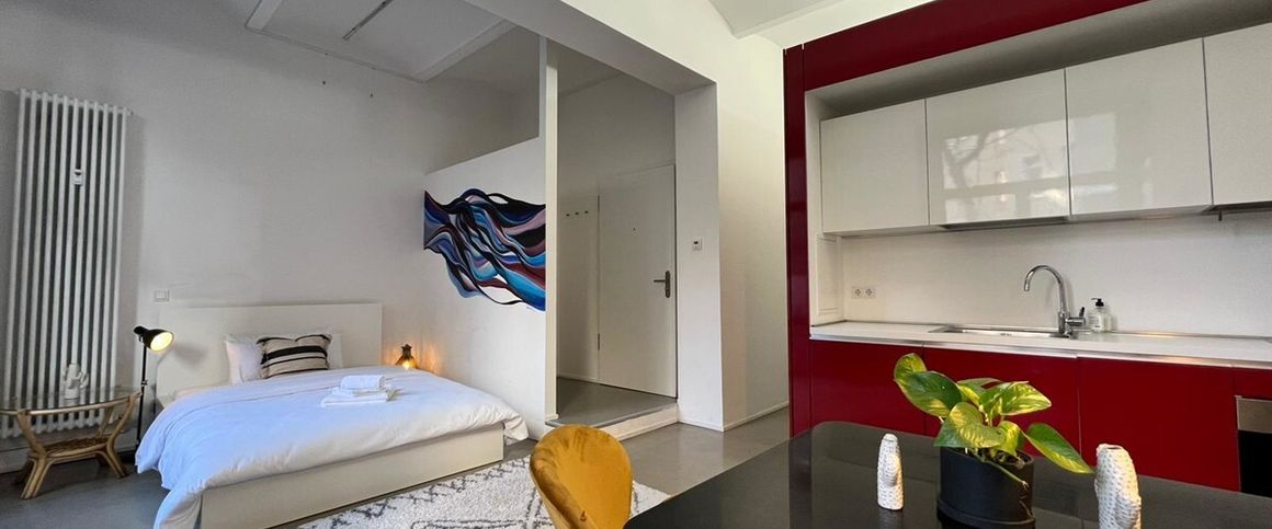 F-Hain: voll möbliertes LUXUS Apartment - 40 m² befristet für max. 12 Monate per SOFORT zu VERMIETEN - Photo 1