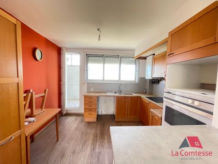 Location Appartement 4 pièces 66m² MARSEILLE 8ème - Photo 4