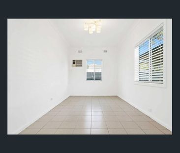 Beautiful Home ! Great Location - Photo 5