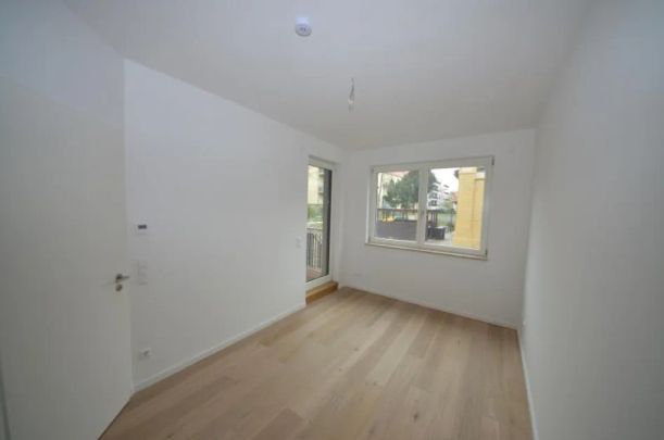 Wunderschöne 4-Zimmerwohnung mit Garten und 2 Bädern! - Photo 1