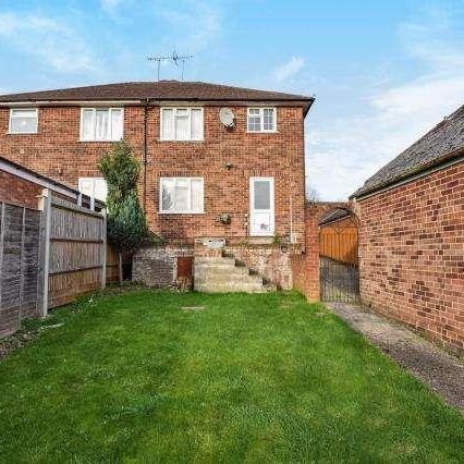 Terryfield Road, High Wycombe, HP13 - Photo 1