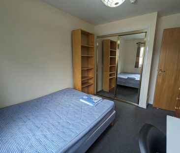 5 bedroom townhouse to rent - Photo 6