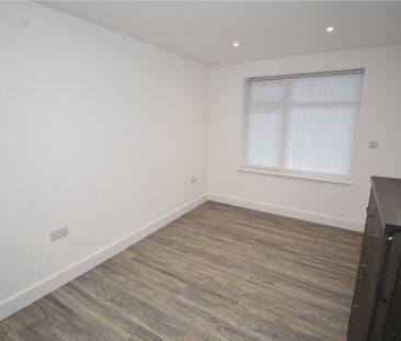 Chester Court, CH62 1DG, New Ferry - Photo 4