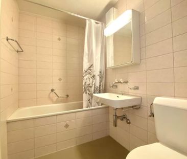 "Grossräumige, helle Wohnung mit Balkon und herrlicher Aussicht" - Foto 5