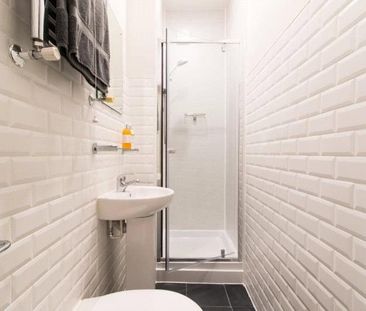 3 bedroom apartment to rent - Photo 1