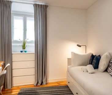 3-bedroom apartment for rent in Lisbon, bills included - Photo 2
