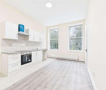 Andover Road, Newbury, Berkshire, RG14 - Photo 5