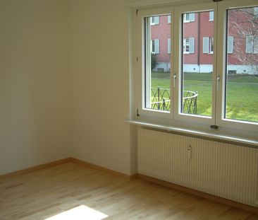 Living in the beautiful Weissenbühl quarter? We have the right prop... - Photo 6