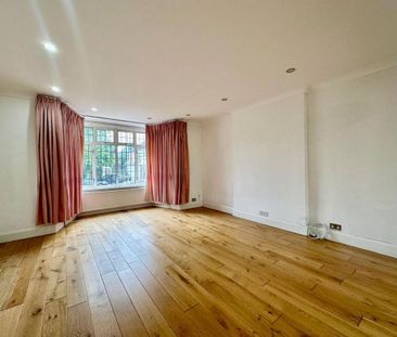 5 bedroom detached house to rent - Photo 2