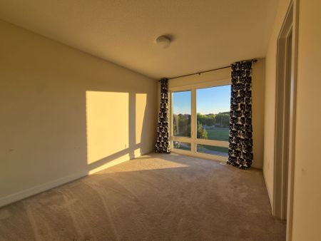 For Lease - 227 Webb Street, Markham, Ontario - Photo 4