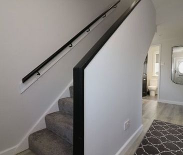 Sunnyside Terrace, Motherwell, ML1 - Photo 1