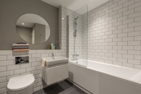 Canal Walk Edinburgh EH3 - Photo 5