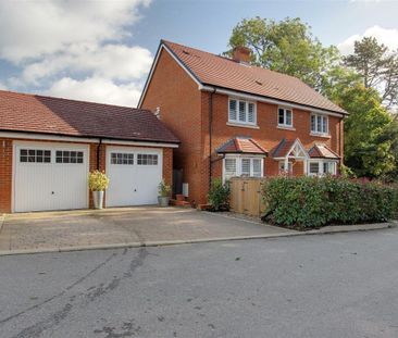St. Francis Close, Tring - Photo 6