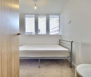 Enterprise House, Isambard Brunel Road, Portsmouth, PO1 - Photo 2