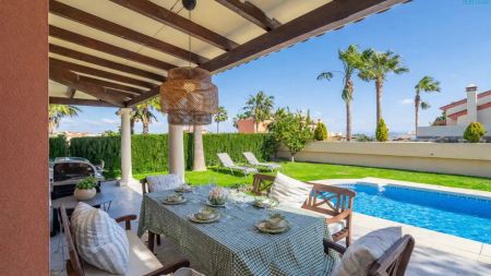 4-bedroom apartment for rent in Malaga, bills included - Photo 5