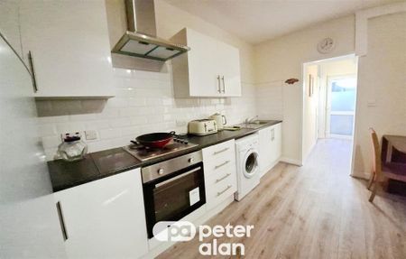 Hanover Street, SWANSEA - Photo 5