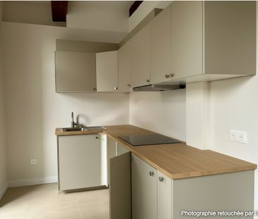 A louer un appartement de 3 pièces à à Marseille 13006 - Quartier LODI - Photo 3