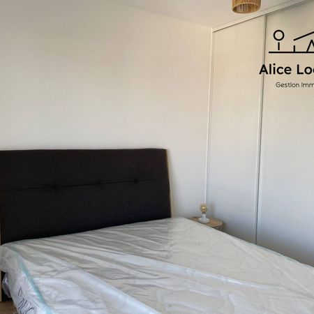 Location Appartement 2 pièces 40m² THONON LES BAINS 74200 - Photo 4