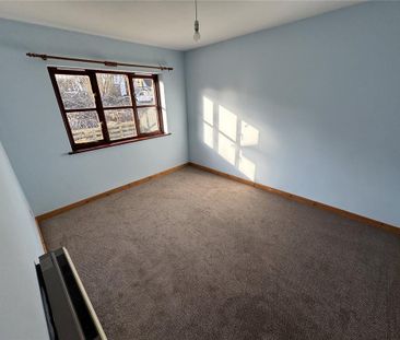 2 bedroom bungalow to rent - Photo 2
