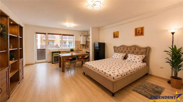 Garsoniera tip studio, cu balcon si loc de parcare, Sanpetru - Fotografie 1
