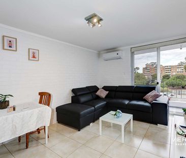 Charming Victoria Park Apartment Awaits You! - Photo 3
