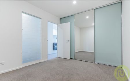 Neat and Modern Apartment in Highly Sought After Locale! - Photo 4