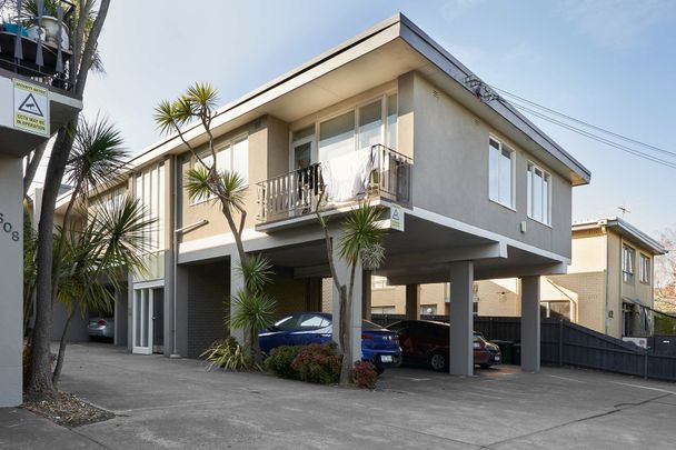 Convenient and Bright 2-Bedroom Apartment in Preston! - Photo 1