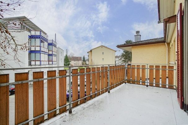 Are you looking for a charming central apartment? - Photo 1