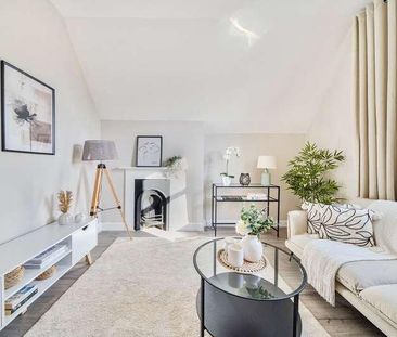 Grange Park, London, W5 - Photo 1