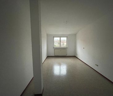 Nur für Gießener Seniorinnen & Senioren 60plus! Großzügige, helle 2 Zimmer-Wohnung mit Balkon, Curtmannstr. 38, Gießen - Photo 4