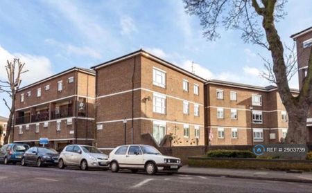 3 bedroom flat to rent - Photo 2