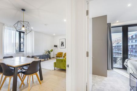 3 bedroom apartment to rent - Photo 4