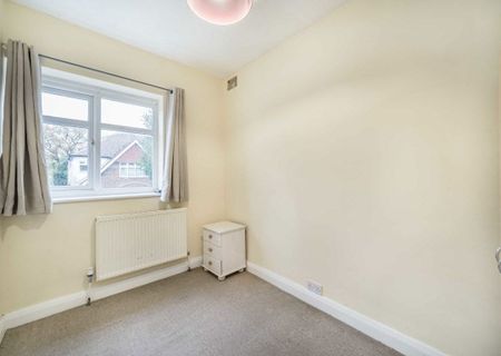 Eatonville Road, SW17 7SH, London - Photo 2