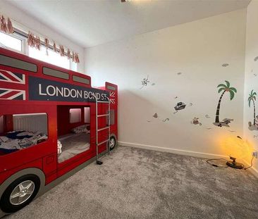 Clifden Close, Newquay, TR7 - Photo 6