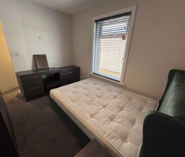 Property to rent - Photo 1