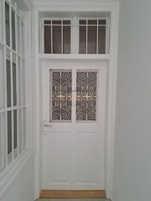 MIETE - Altbaujuwel mit Gartenblick im generalsanierten Biedermeierhaus – 1090 Wien - Photo 1