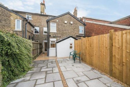 4 bedroom property to rent - Photo 5