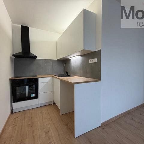 Pronájem bytu 2+kk 39 m² - Photo 1
