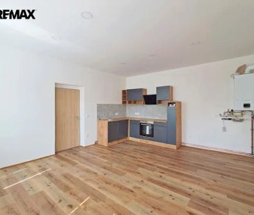 Pronájem bytu 2+kk, Masarykovo náměstí, Police nad Metují - Photo 3